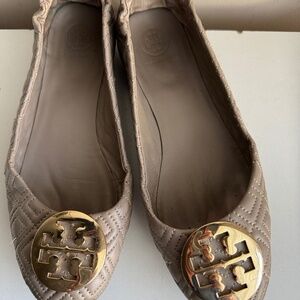 Tory Burch Tan/Gold Quilted Flats
